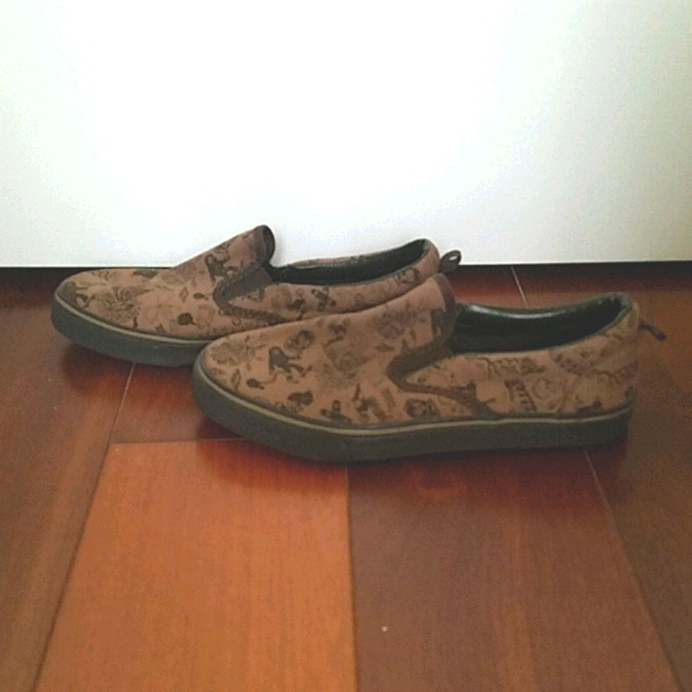 NWOT Old Navy Brown patterned slip-on sneakers 5 - Picture 4 of 7